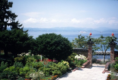 800px-hakodategaikokujinbochi.jpg