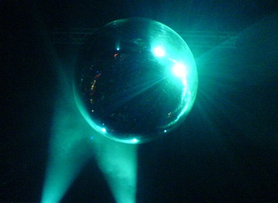 800px-abc_disco_ball_1.jpg