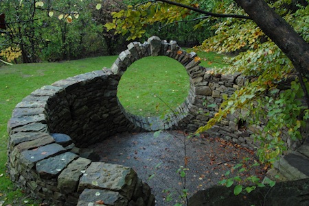 moon gate back